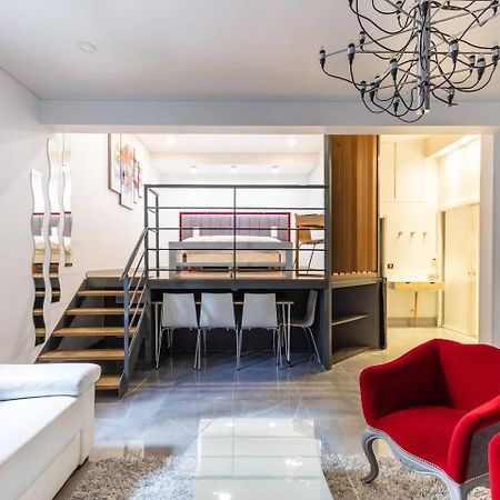 Home In Paris Marais Elegant Flat In Old Paris Bagian luar foto