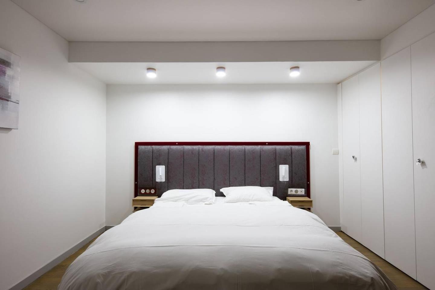 Home In Paris Marais Elegant Flat In Old Paris Bagian luar foto