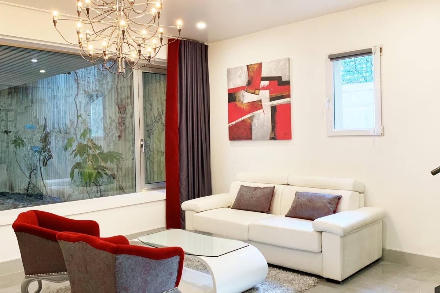 Home In Paris Marais Elegant Flat In Old Paris Bagian luar foto